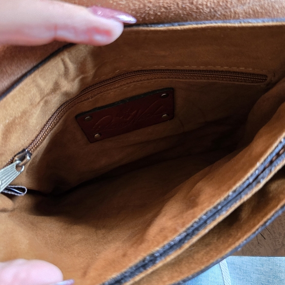 NWT PATRICIA NASH SIGNATURE MAP CROSSBODY PURSE WITH DUSTBAG - Picture 6 of 9